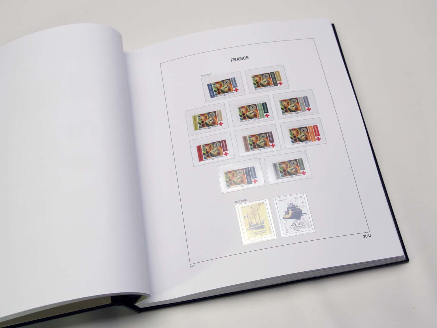 Luxe supplement France stamps from blocks 2020